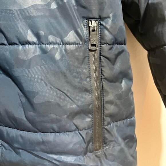 Kenneth Cole Camo Hooded Puffer Jacket Men’s Size S - Picture 2 of 10